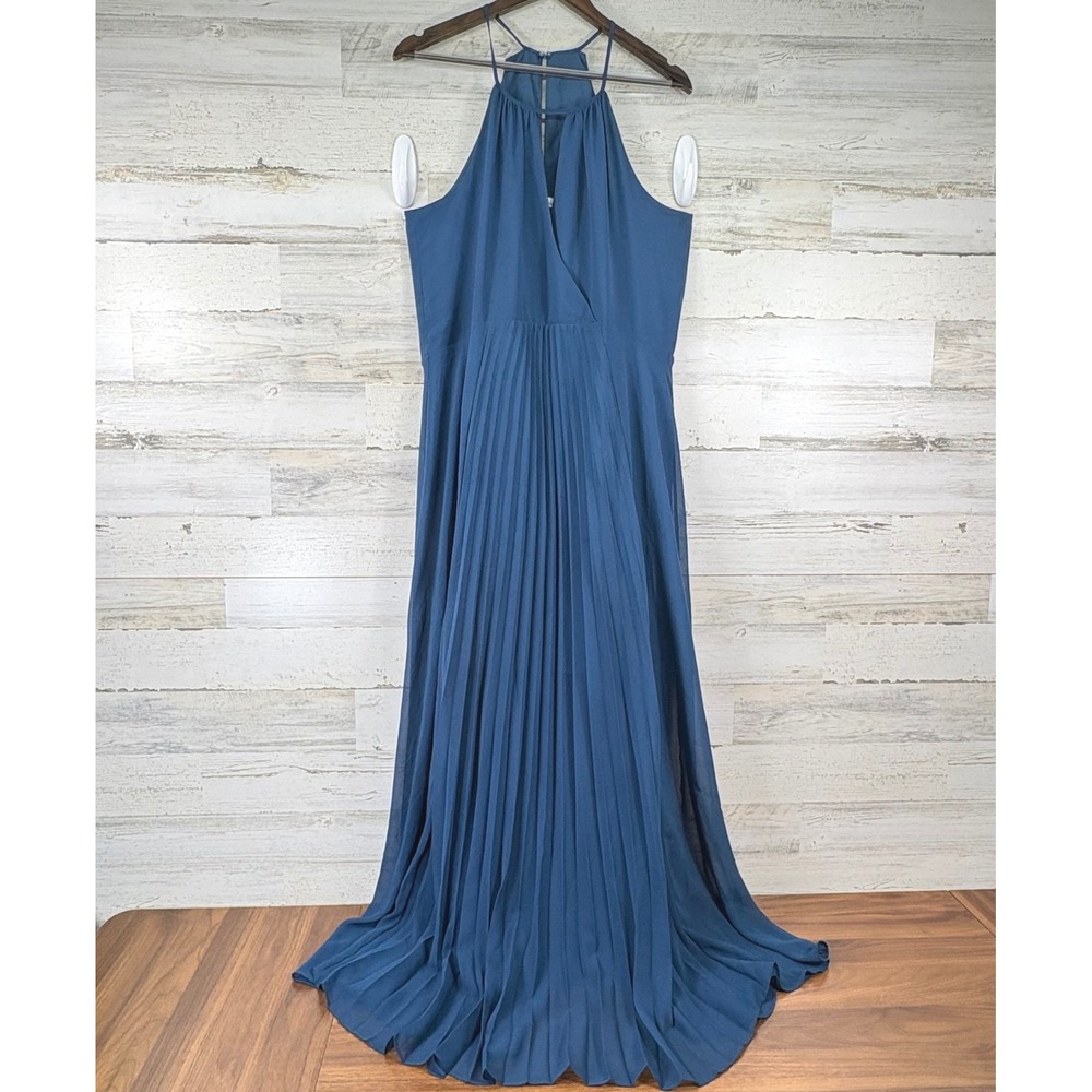 BCBGeneration Maxi Dress Womens Large Blue Pleated‎ Halter Chiffon Chic Glam